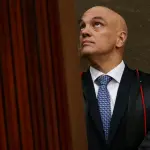 O então presidente do Tribunal Superior Eleitoral (TSE), Alexandre de Moraes, durante sessão em Brasília, DF (30/06/2023) | Foto: Marcelo Camargo/Agência Brasil