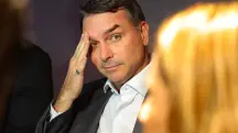 O senador Flávio Bolsonaro participou de um evento do grupo empresarial Lide, no Hotel Fairmont, em Copacabana, na zona sul do Rio - 19/3/2026 | Foto: Pedro Kirilos/Estadão Conteúdo