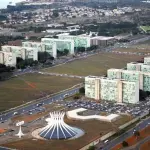 Explanada dos ministérios - Debandada de ministros