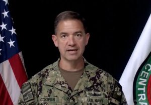O almirante Brad Cooper, chefe do Comando Central dos EUA | Foto: Reprodução/X
