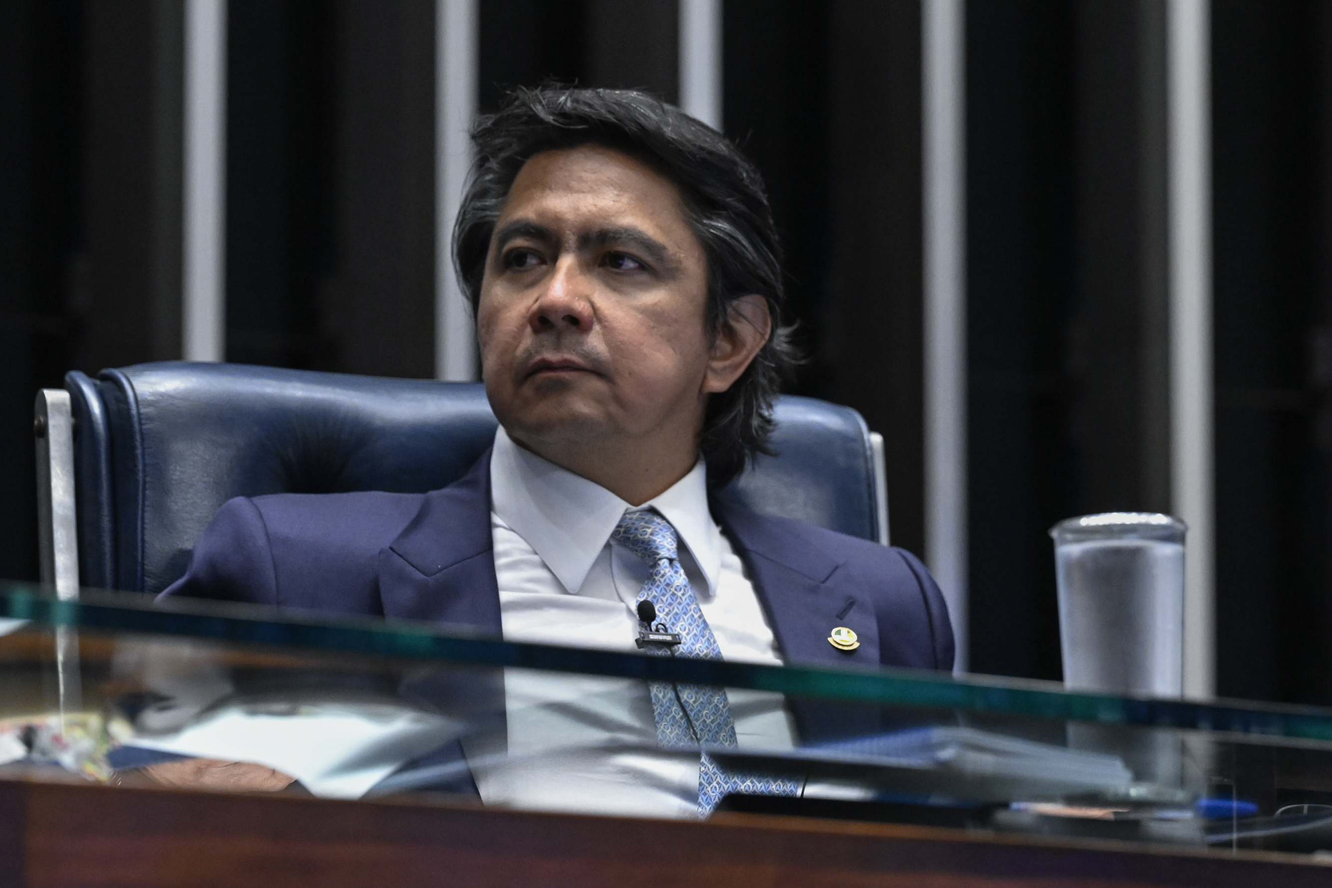 Senador acumula quase R$ 20 mil em despesas com alimentação