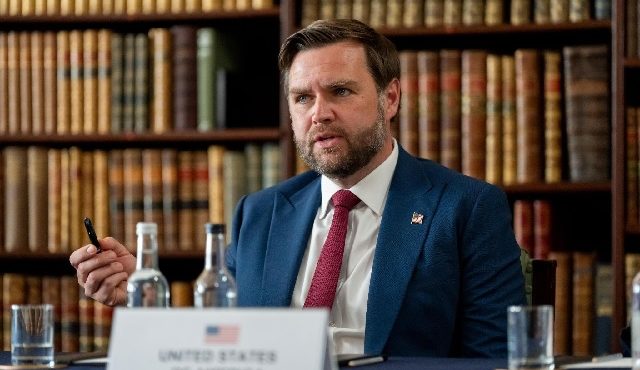 JD Vance Irã EUA