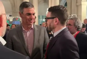 Alexander Soros comparece a evento da esquerda | Foto: Ivan Kleber