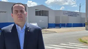 Gil Diniz, conhecido como 'Carteiro Reaça' | Foto: X/Reprodução
