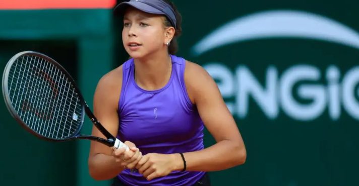Brasileira bate recorde em torneio de tênis | Foto: Marcelo Zambrana/ FFT
