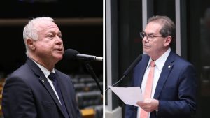 Na foto, da esq. para a dir: deputados Paulo Azi (União-BA) e Paulinho da Força (Solidariedade-SP)