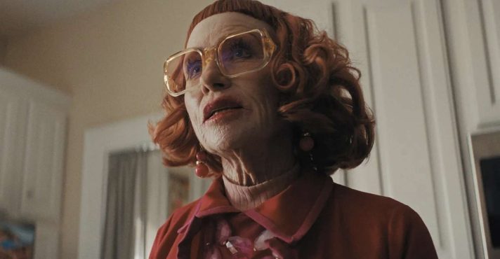 Warner inicia desenvolvimento de filme derivado do terror A Hora do Mal