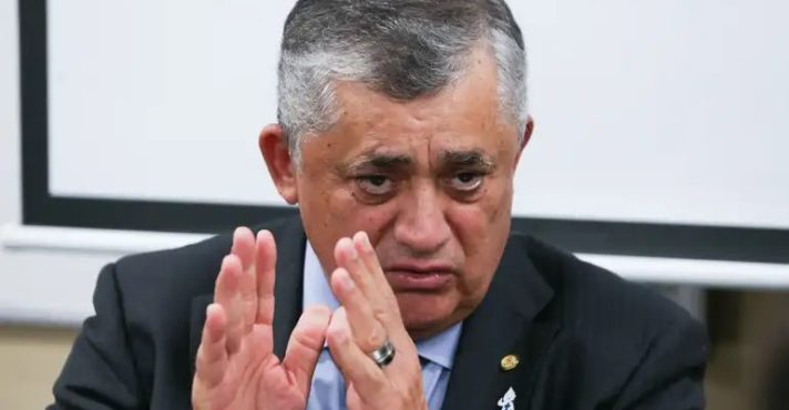 O ministro das Relações Institucionais, José Guimarães, durante coletiva a Imprensa | Lula Marques/ Agência Brasil