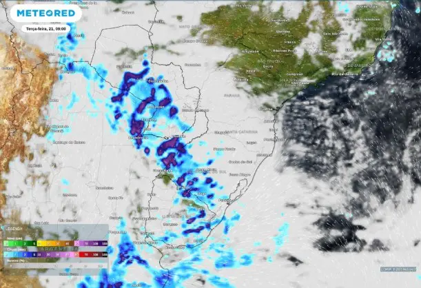 Mapa de previsão de precipitação para a manhã desta terça (21). Modelo mostra chuvas intensas em áreas do oeste gaúcho 