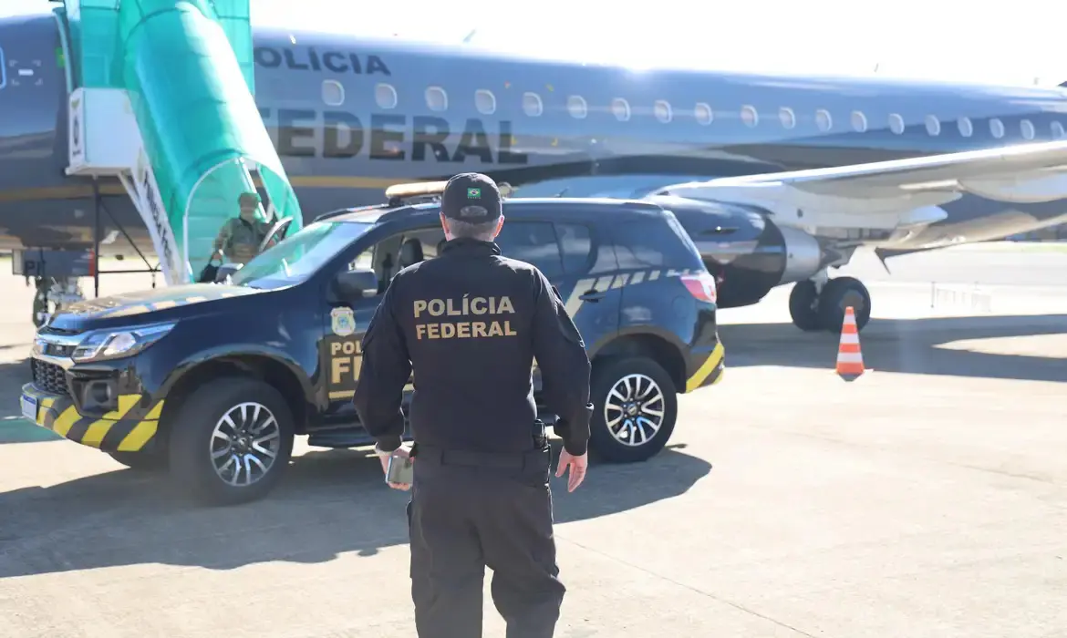 Preso em SP, Vorcaro voltou a Brasília a bordo de um jato da Polícia Federal | Foto: Divulgação/PF