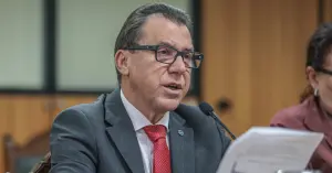 Ministério do Trabalho e Emprego: Luiz Marinho mencionou possíveis iniciativas adicionais. Algumas delas são portabilidade de vínculo e uso do FGTS para quitação do empréstimo em caso de rescisão e transferência de dívida | Foto: Paulo Pinto/Agência Brasil