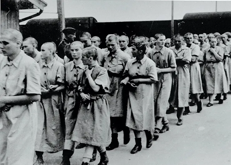 mulheres judias x holocausto - heroínas
