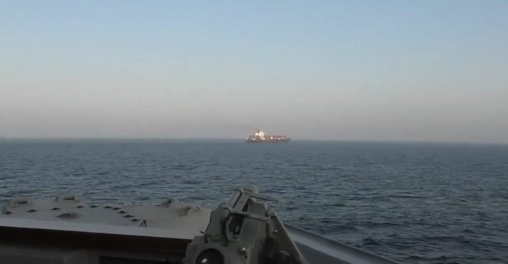 Desde o início do bloqueio, as forças norte-americanas ordenaram que 25 navios comerciais dessem meia-volta | Foto: Reprodução/ X