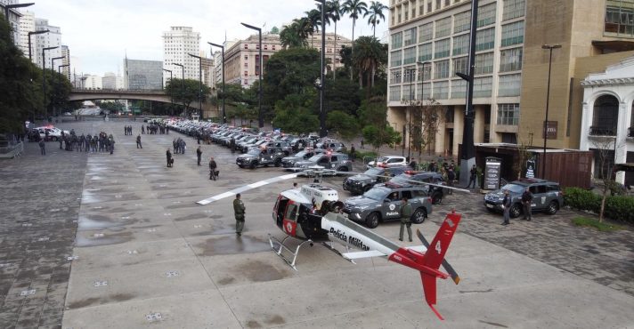 PM faz megaoperação contra tráfico e roubos no centro de São Paulo