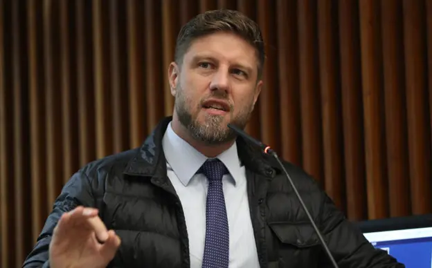 requião filho pdt governo do paraná