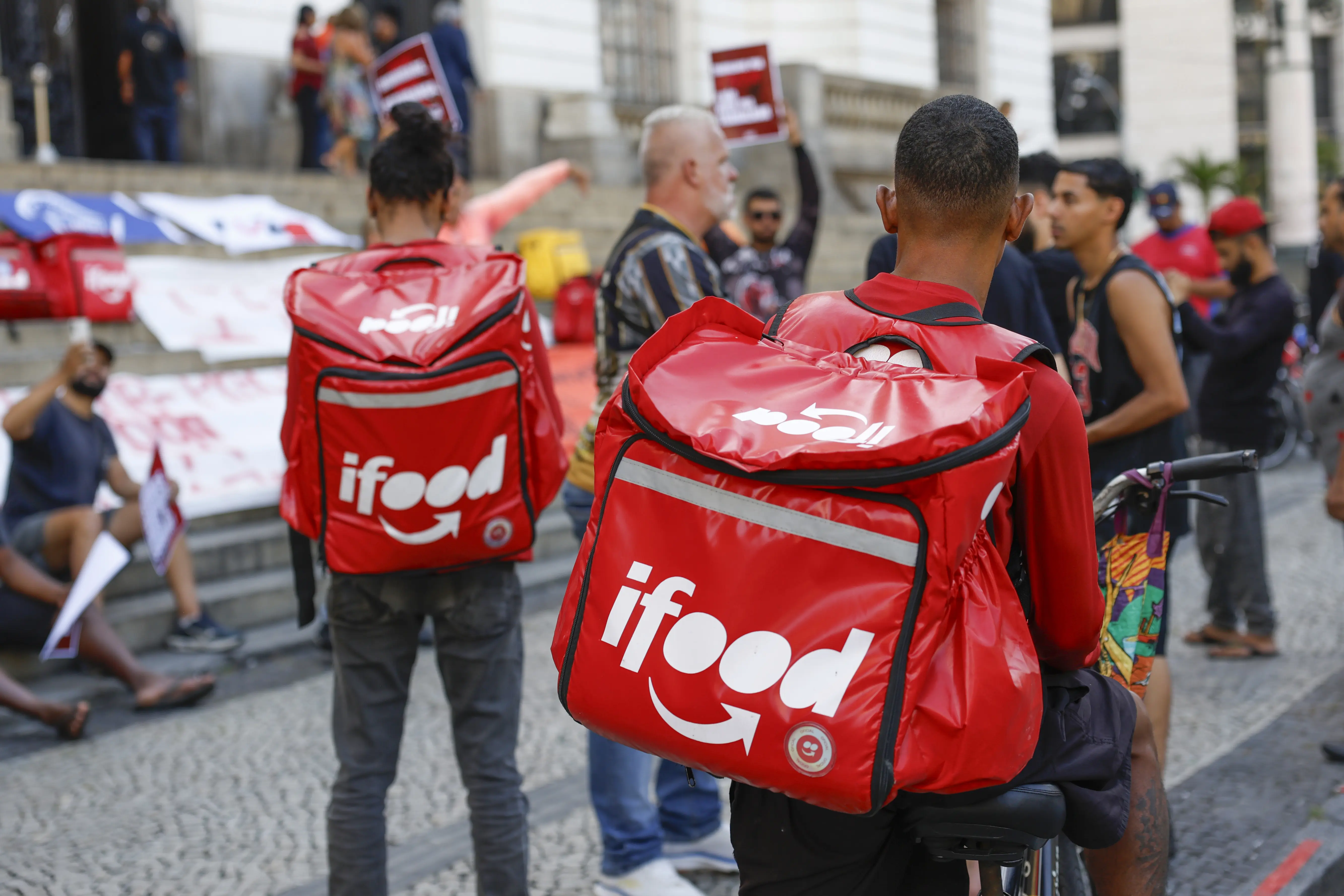 ifood-tst-livra-ifood-debito-a-entregador