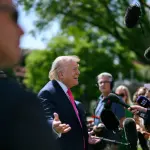 O presidente Donald Trump declarou que as forças de segurança conseguiram conter o suspeito antes que ele se aproximasse do salão | Foto: Divulgação/Casa Branca