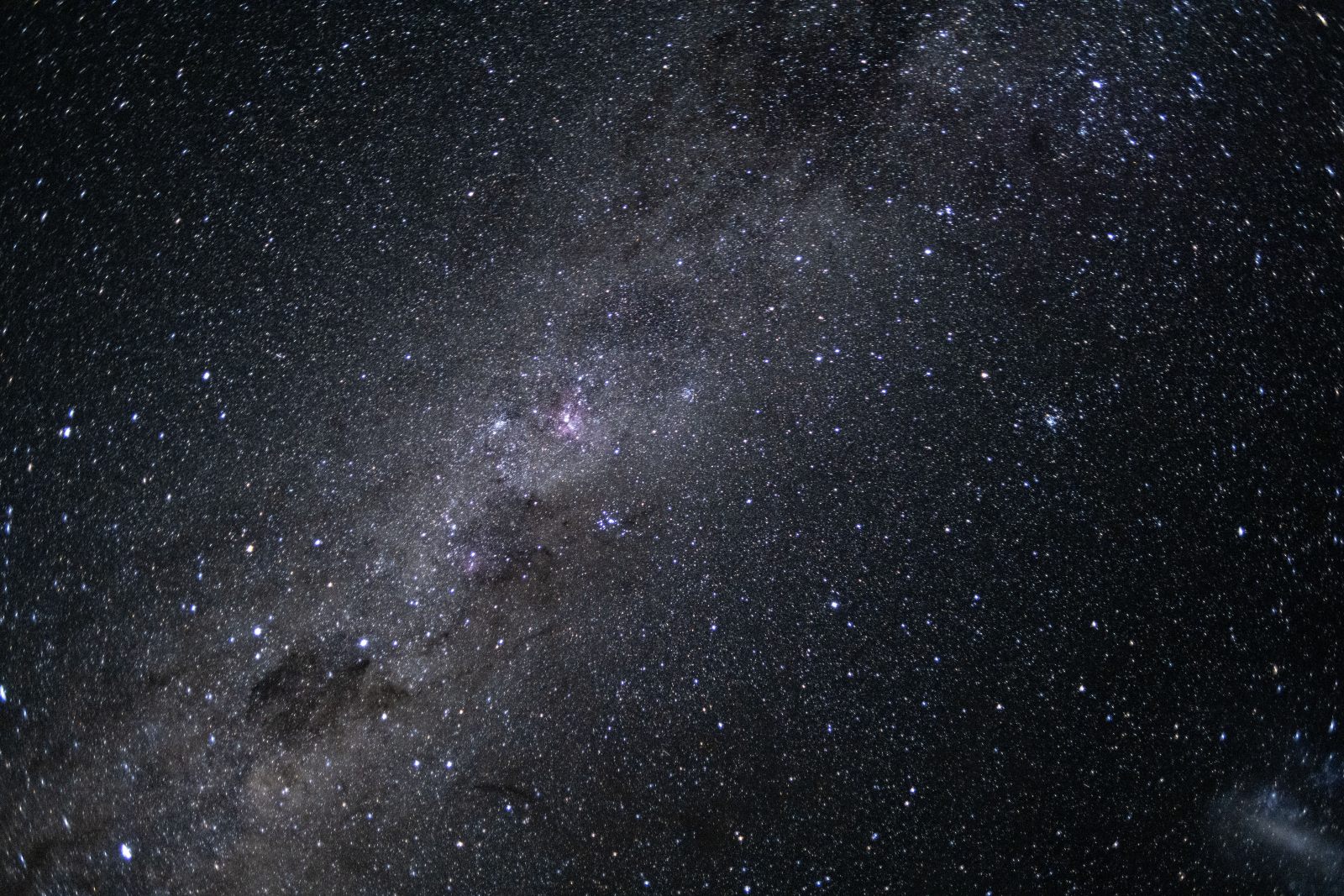 Astrônomos identificam campos magnéticos em sete exoplanetas