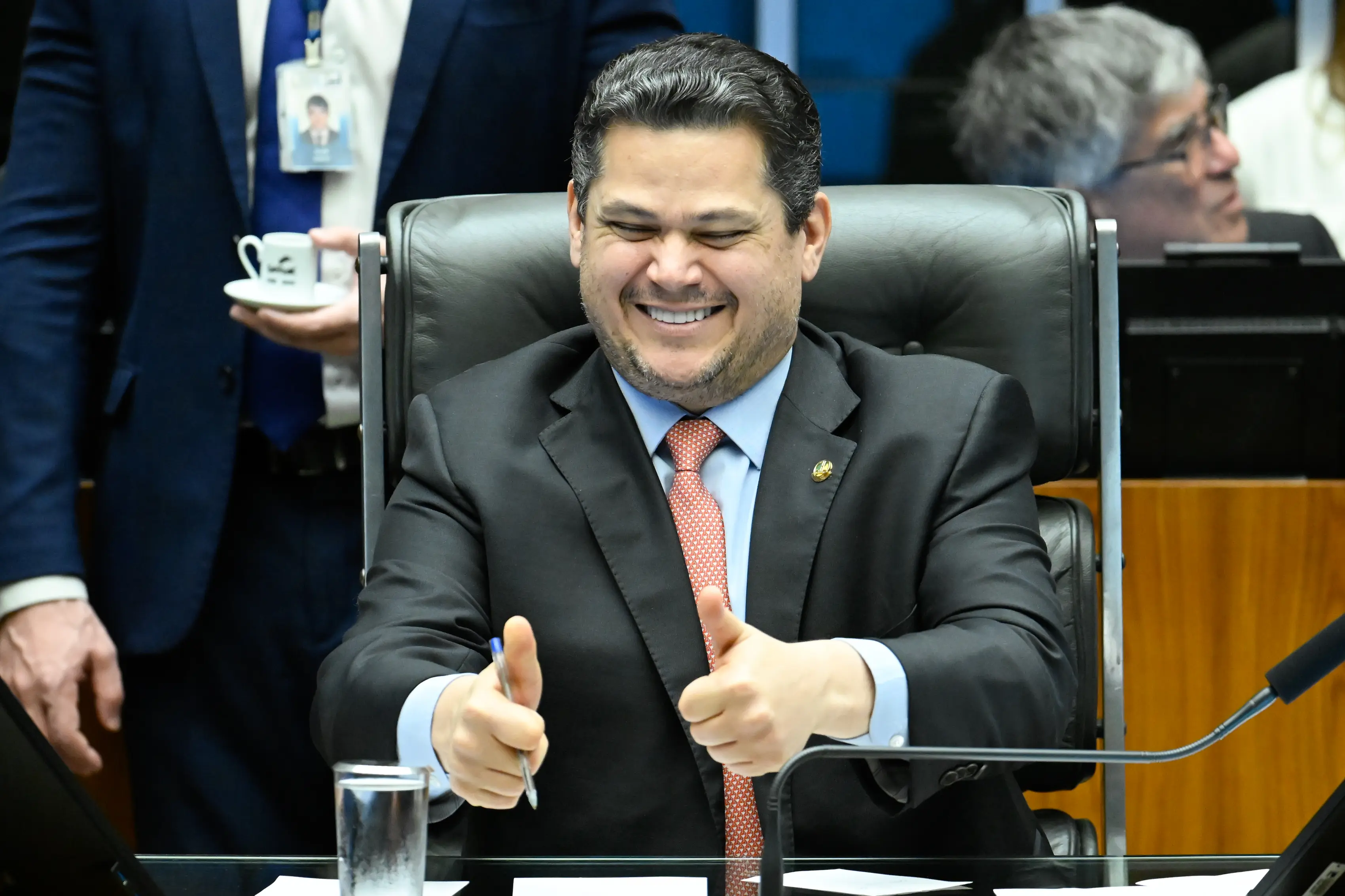 Presidente do Congresso, senador Davi Alcolumbre (União-AP),
