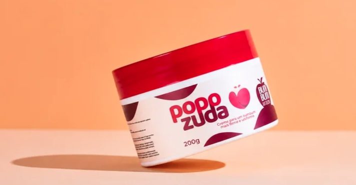 “Creme para um bumbum mais firme e uniforme”, diz texto em pote com venda proibida pela Anvisa | Foto: Reprodução/Redes sociais