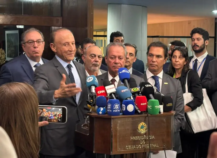 As falas de Skaf ocorreram em coletiva de imprensa concedida depois de uma reunião com o presidente do Senado, Davi Alcolumbre | Foto: Luana Viana/Revista Oeste