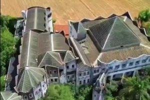 Castelo inacabado em Limeira: mais de 100 cômodos | Foto: Reprodução/X