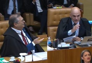 Dino e Moraes fazem brincadeira sobre pizza com ketchup no plenário STF