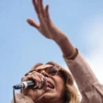 A deputada Erika Hilton participa de ato unificado do Dia do Trabalhador, promovido na Praça Franklin Roosevelt, na região central de São Paulo - 1/5/2026 | Foto: Werther Santana/Estadão Conteúdo