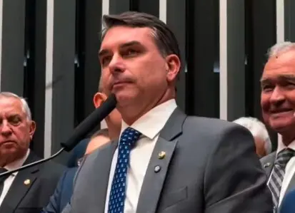 O senador Flávio Bolsonaro (PL/RJ): visita estratégica a MG | Foto: Reprodução/X