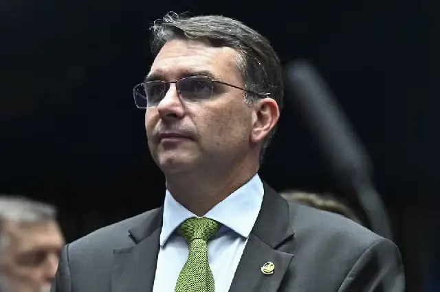 Flávio Bolsonaro pré-campanha PL