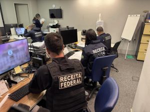 PCC Receita Federal operação