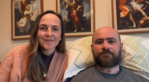 O palestrante e influenciador Tiba Camargos e sua mulher Andréa Camargos: casal deve encerrar homeschooling dos filhos