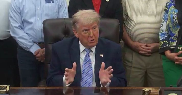 Trump diz que Irã não terá armas nucleares e mantém negociações