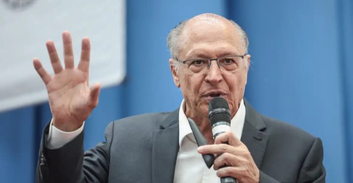 O vice-presidente Geraldo Alckmin, que esteve em São Paulo nesta segunda-feira, 4 | Foto: Paulo Pinto/Agência Brasil