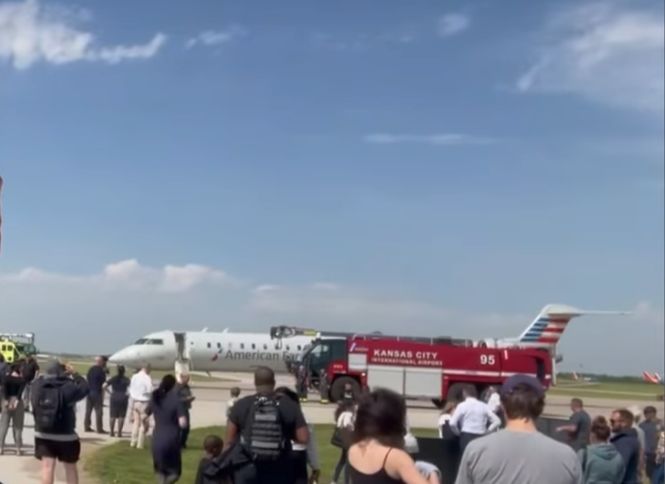 avião faz pouso de emergência nos EUA