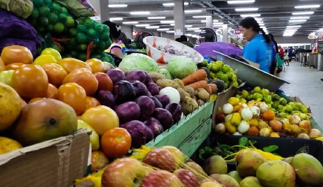 Endividamento famílias Brasil alimentação