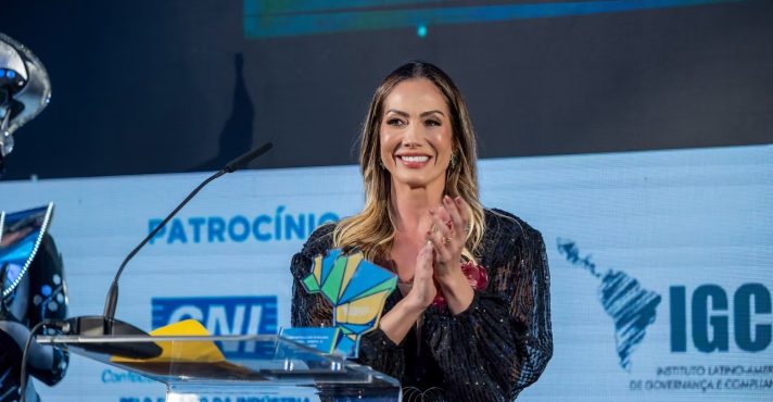 cristiane nardes