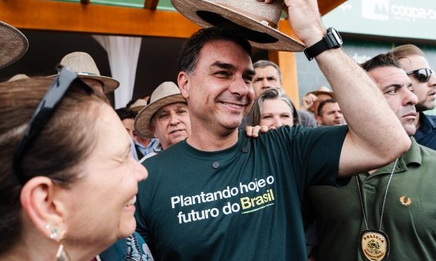 flávio bolsonaro e bia kicis - agrobrasília