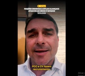 Flávio cita reportagem da Oeste para ilustrar “negligência” do PT no combate ao crime organizado | Foto: Reprodução/X/@FlavioBolsonaro