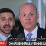 assessor interrompe transmissão