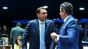 FLÁVIO BOLSONARO E CIRO NOGUEIRA