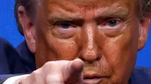 Trump gesticula durante coletiva de imprensa em uma cúpula da Otan em Haia, Holanda - 25/6/2025 | Foto: Yves Herman/Reuters