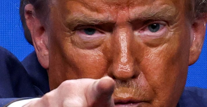 Trump gesticula durante coletiva de imprensa em uma cúpula da Otan em Haia, Holanda - 25/6/2025 | Foto: Yves Herman/Reuters