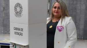 Justiça Eleitoral cassa prefeita e vice de Cachoeirinha (RS) por abuso de poder político