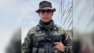 O militar foi sancionado pelos Estados Unidos em novembro de 2024 sob acusações de participação na repressão a protestos contra o regime chavista | Foto: Reprodução/Redes Sociais/X