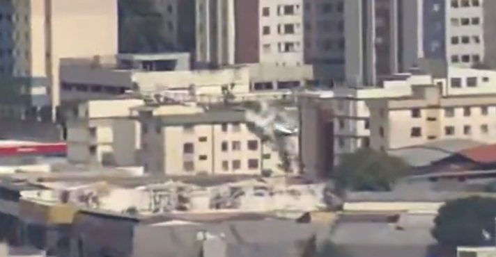 Momento da colisão do avião em prédio, em Belo Horizonte