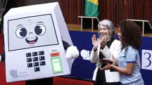 pilili-tse-ministra-carmen-lucia