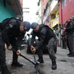 PM retira barricadas em Paraisópolis
