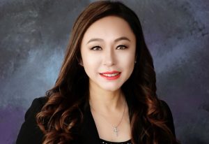 Prefeita na Califórnia admite ser agente da china e deixa o cargo