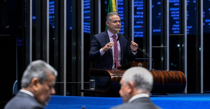 Relator da MP, Renan Filho, afirmou que a medida democratizará o acesso a CNH | Foto: Carlos Moura/Agência Senado